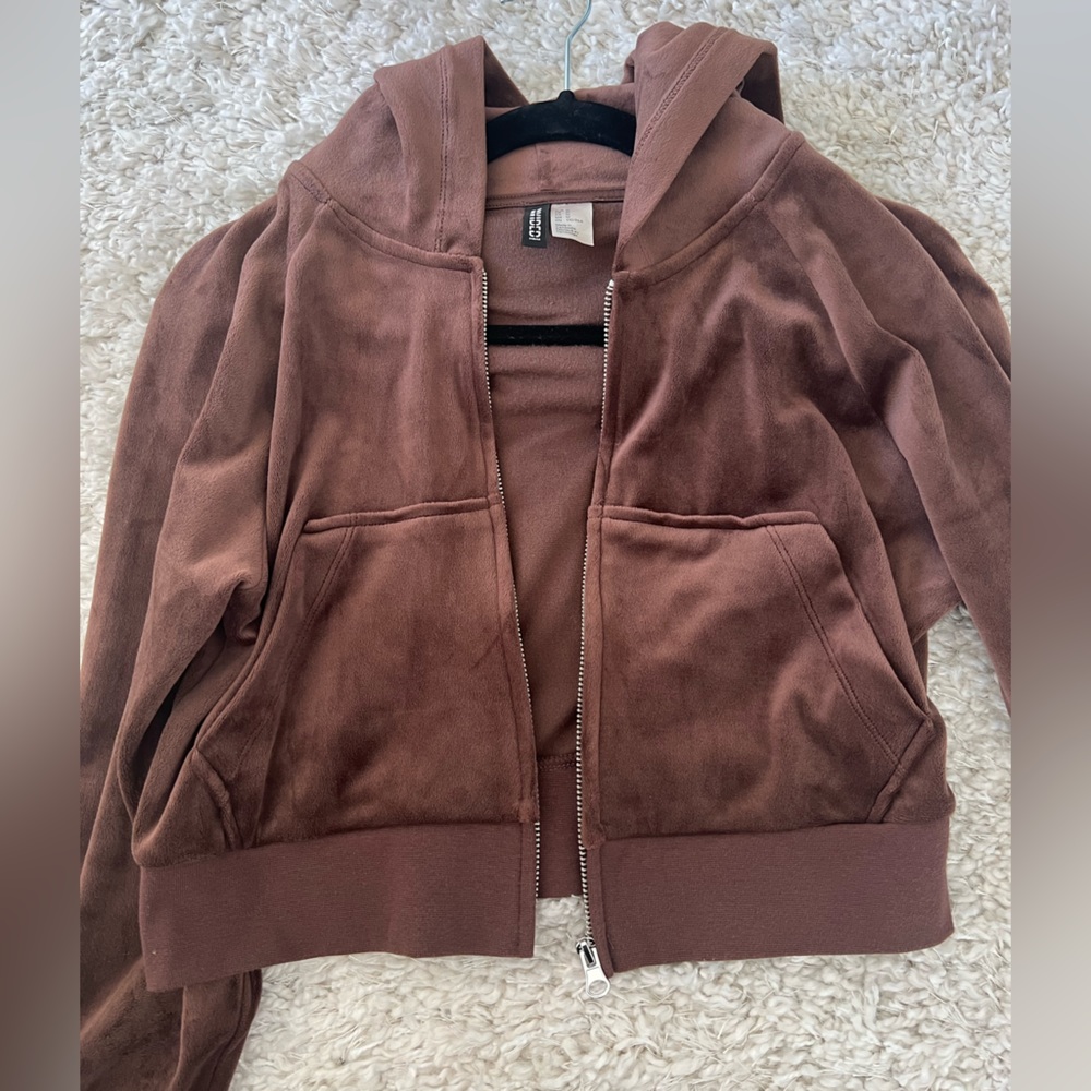 H&M Brown Velour Tracksuit - Picture 3 of 12